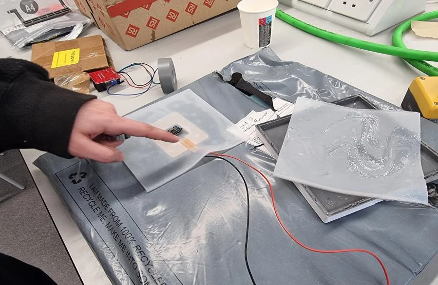 The material test setup during the cantilever study